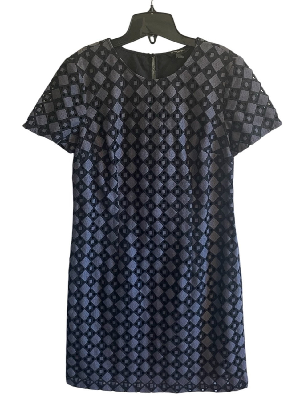 H8- Women’s Short Sleeve Shift Dress